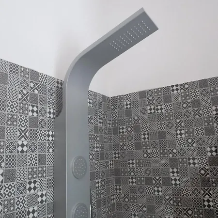 Officina בית הארחה 4*