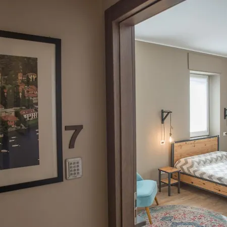 Officina 4* קומו