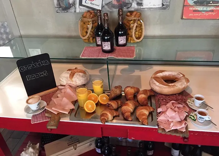 בית הארחה Officina 4*