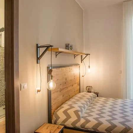 Officina Casa de hóspedes 4*