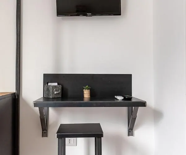Pensión Officina